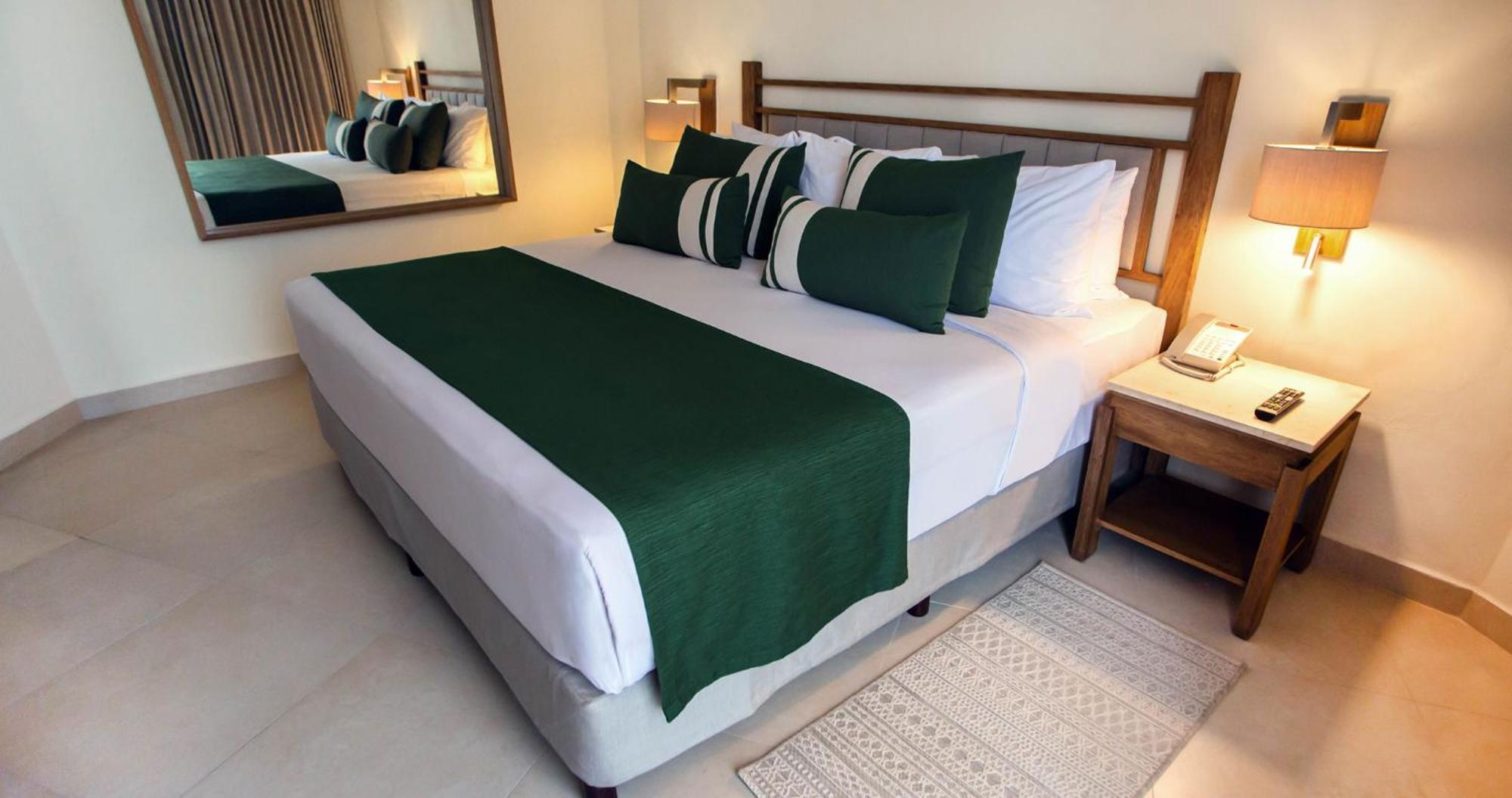 Park Royal Beach Acapulco Exterior photo